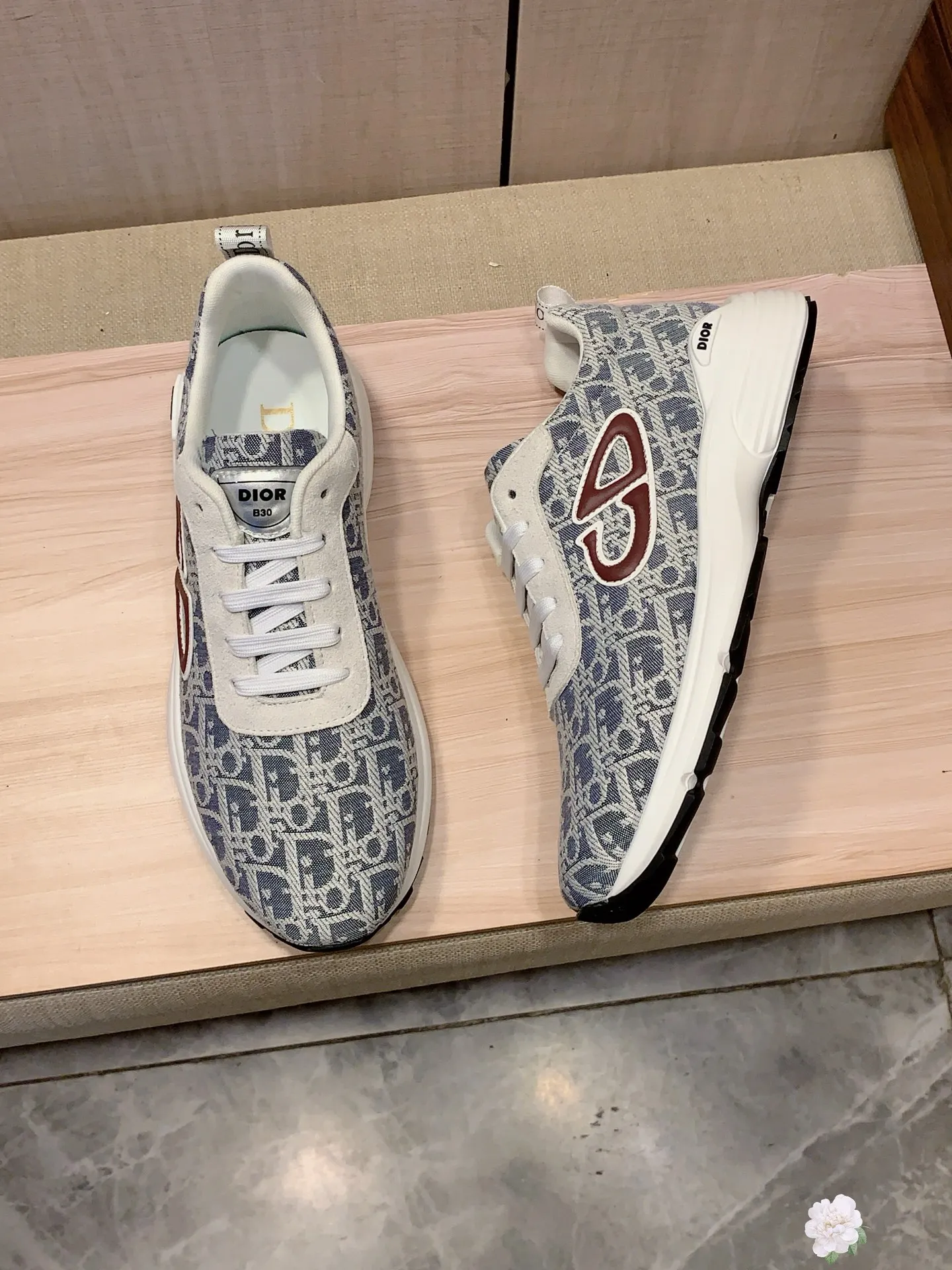 Men's Men's Shoes💰442💰💰🎩🎩[Lightning][Lightning] "Dior DIOR*" The latest and most popular casual shoes, top brand [seduce] luxury ~ purchasing agency, top ~ quality. [Strong] The upper is made of imported breathable cowhide with material ➕ breathable sheepskin feet (•) and fine workmanship. The original stylish and stylish soft rubber wear-resistant and non-slip outsole is light and comfortable on the feet. The real thing looks better when photographed in person. 0121: code: 38-44, 5️⃣ colors selected